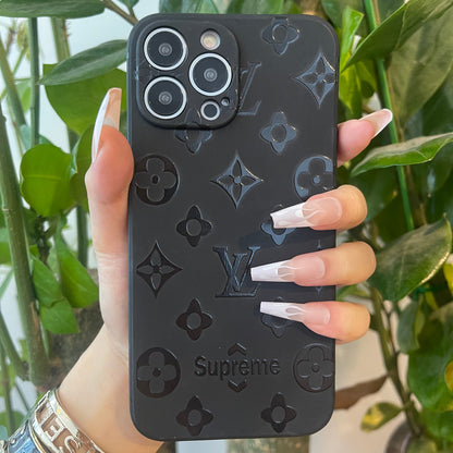 Coque de téléphone noire tendance (Full M Love)