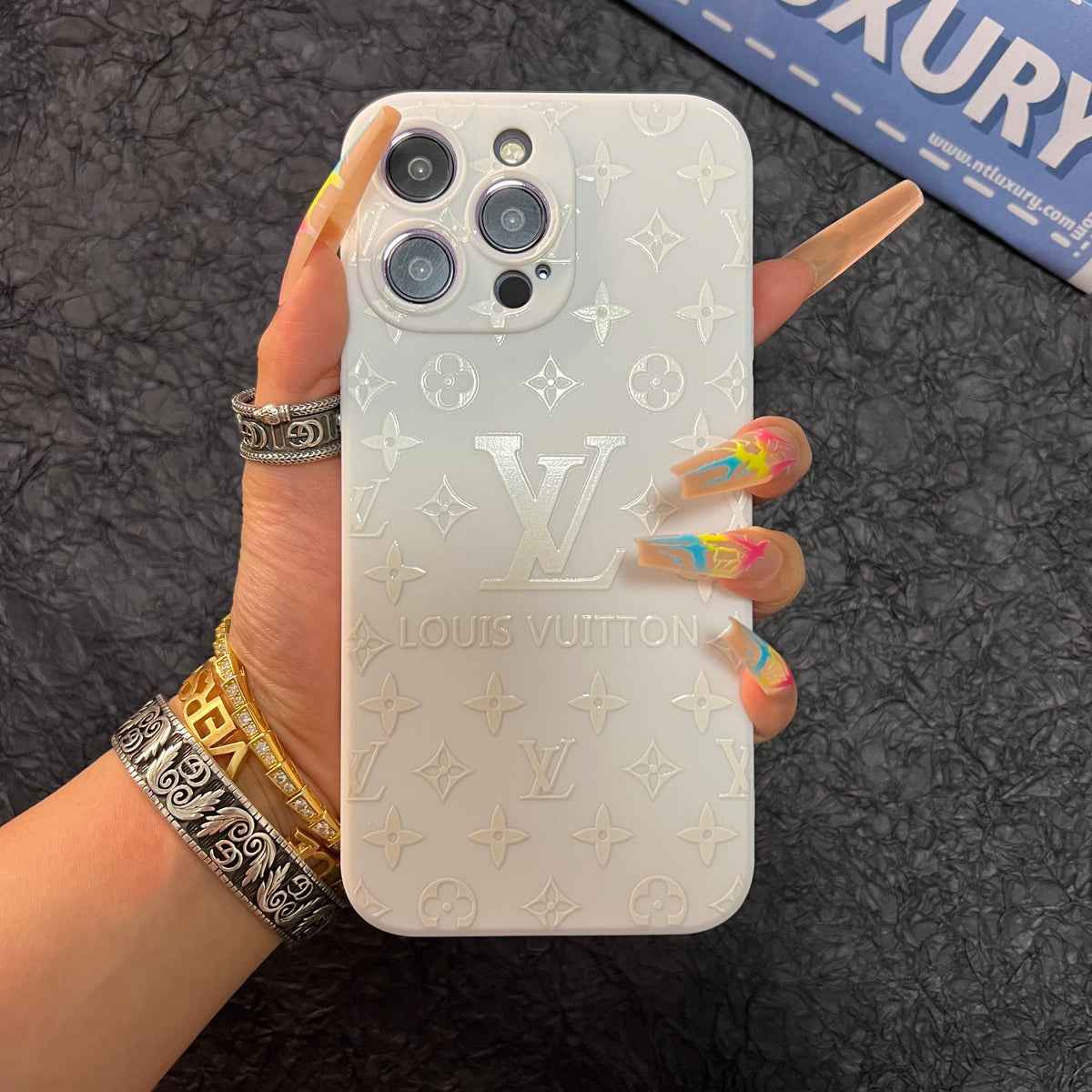Coque de Téléphone Noire Tendance (Grand Amour pour le Rouge)