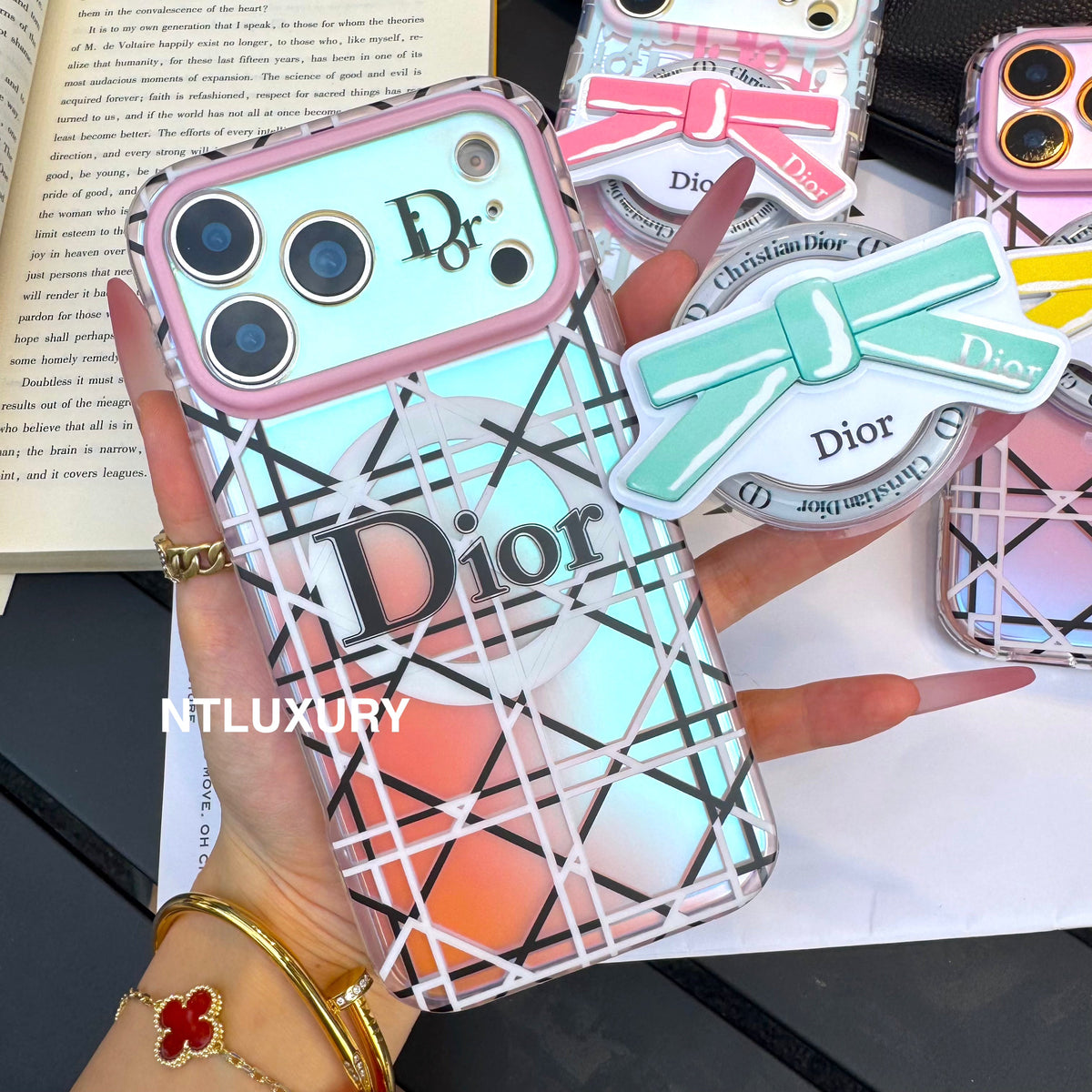 Chameleon Dove Magsafe Phone Case with Bow Knot Holder