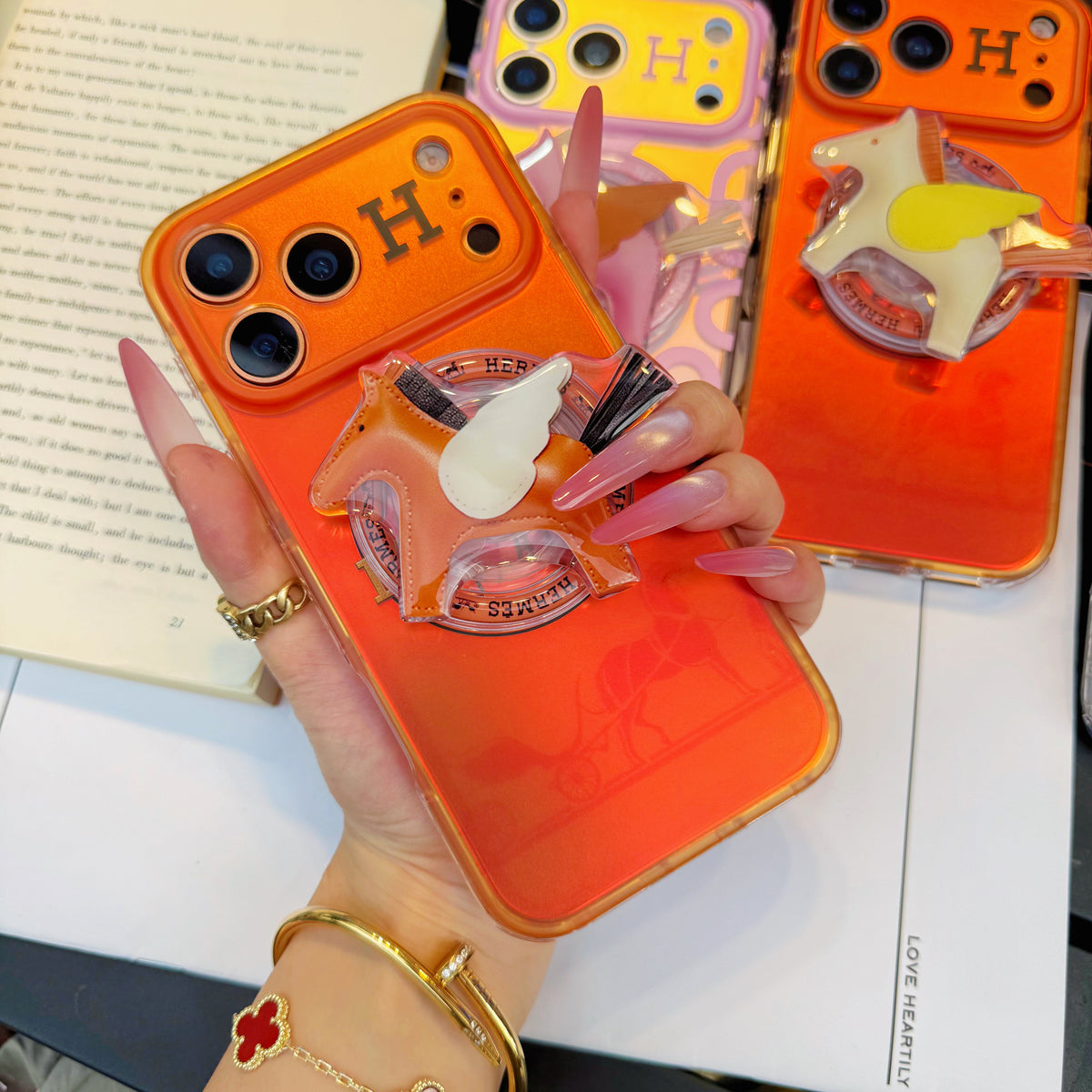 Chameleon Horse Magsafe Phone Case with Horse Holder