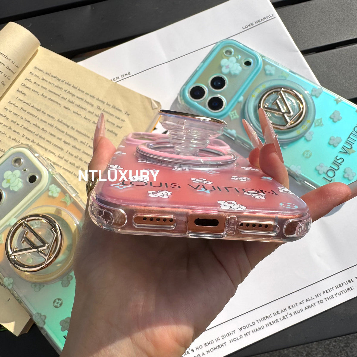 Chameleon Love Magsafe Phone Case with Metal Holder