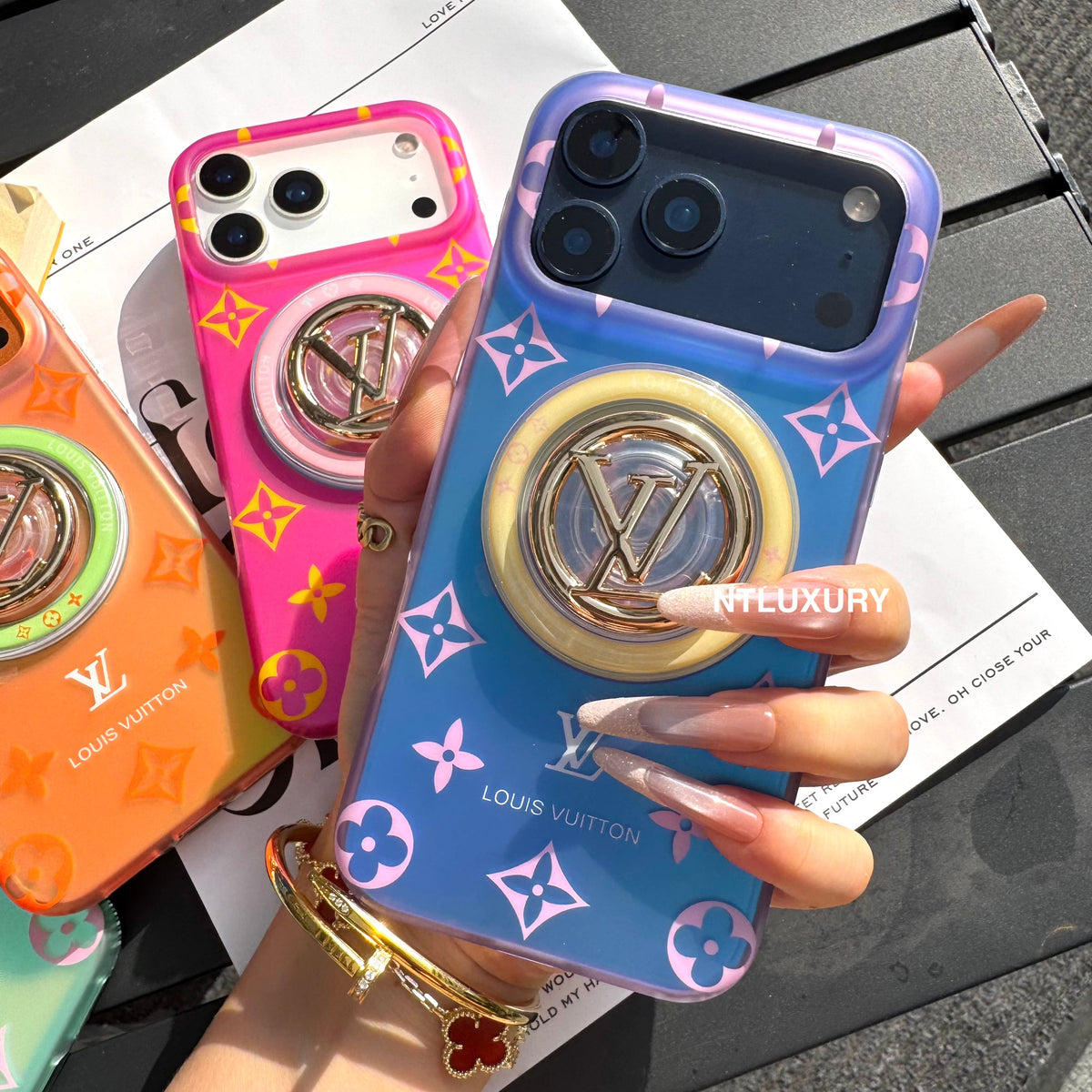 Ombre Love Phone Case with Magsafe Holder