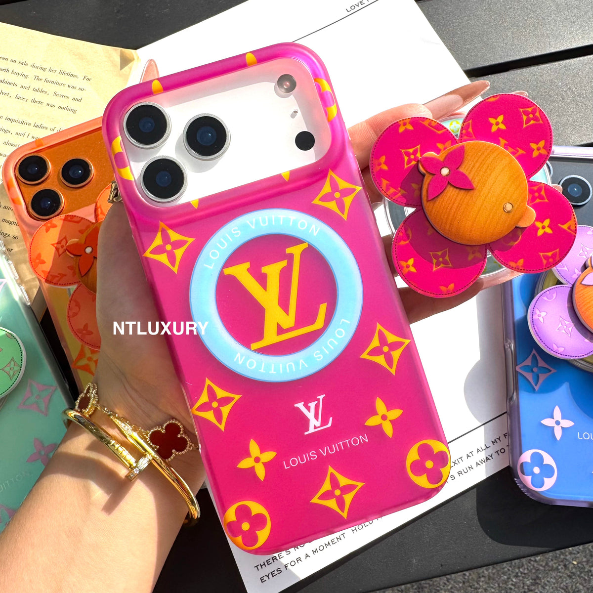 Ombre Love Phone Case with Doll Magsafe Holder