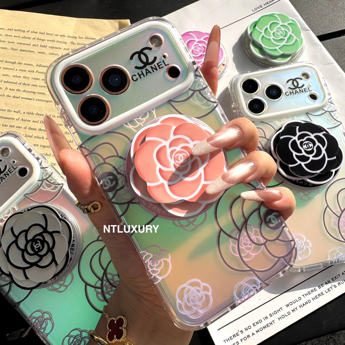 Chameleon Flower Magsafe Phone Case with Flower Holder