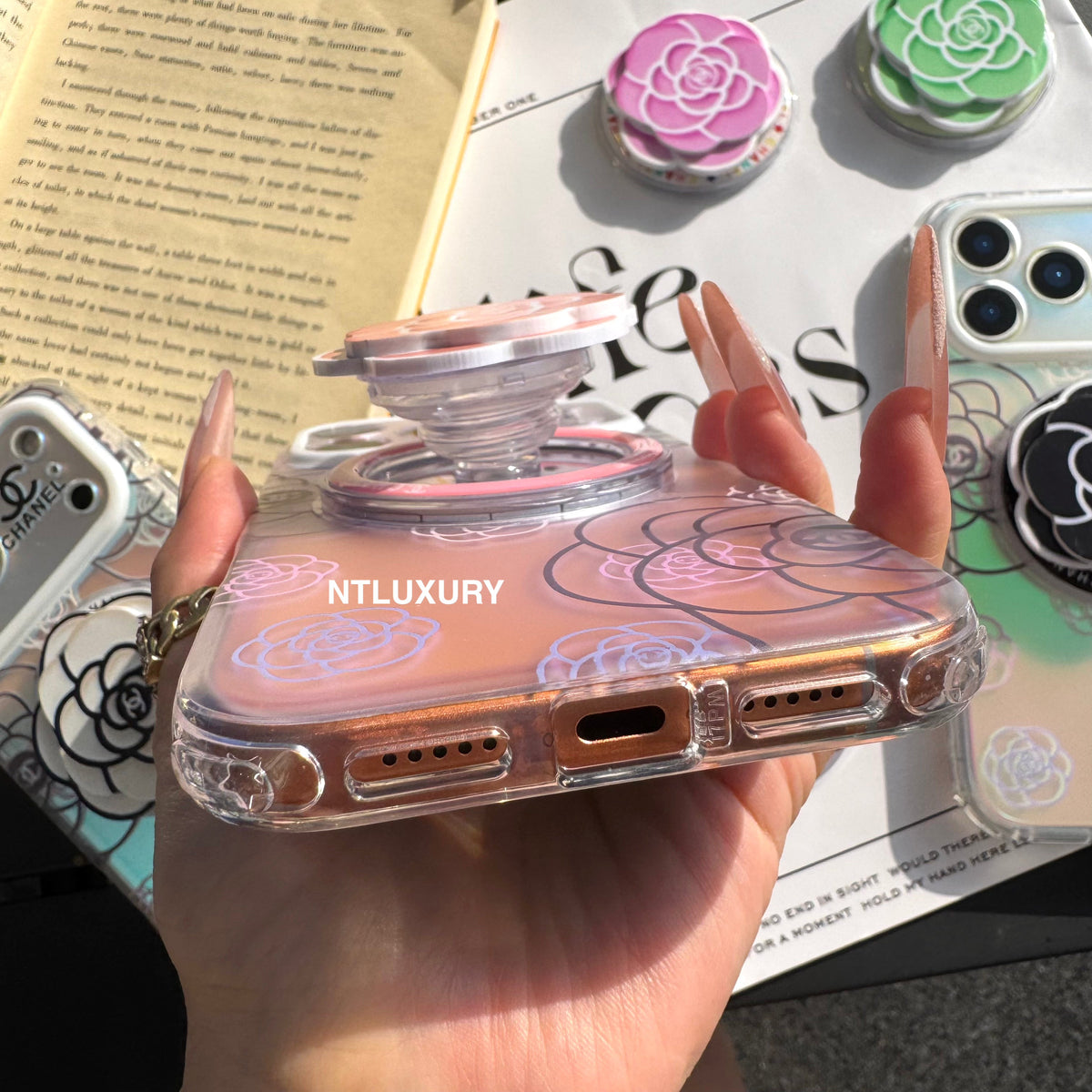 Chameleon Flower Magsafe Phone Case with Flower Holder