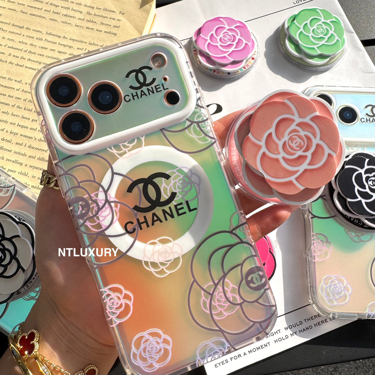 Chameleon Flower Magsafe Phone Case with Flower Holder