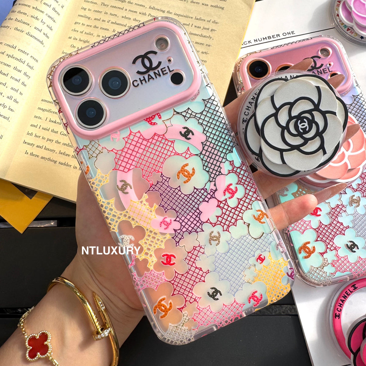 Chameleon CC Magsafe Phone Case with Flower Holder