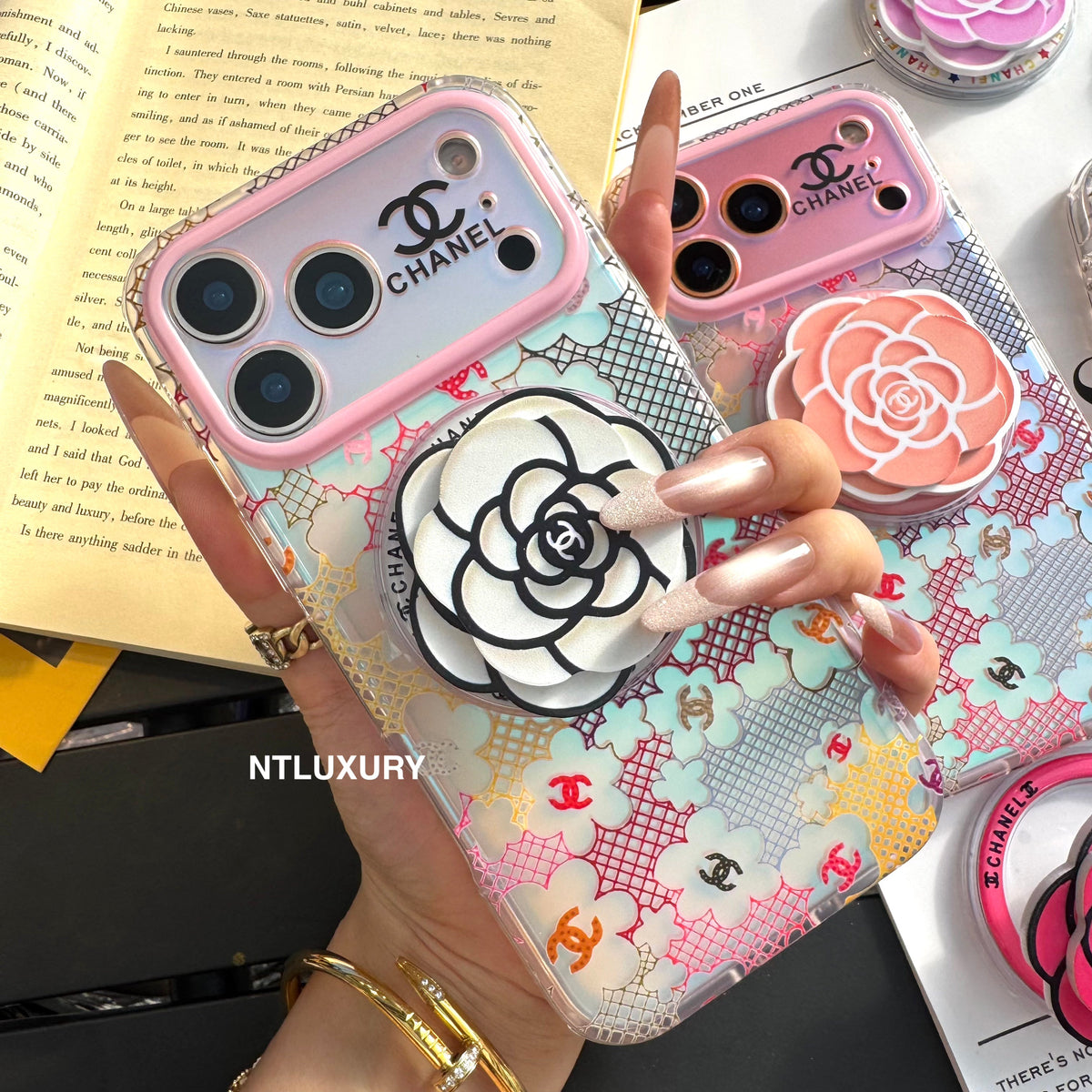 Chameleon CC Magsafe Phone Case with Flower Holder