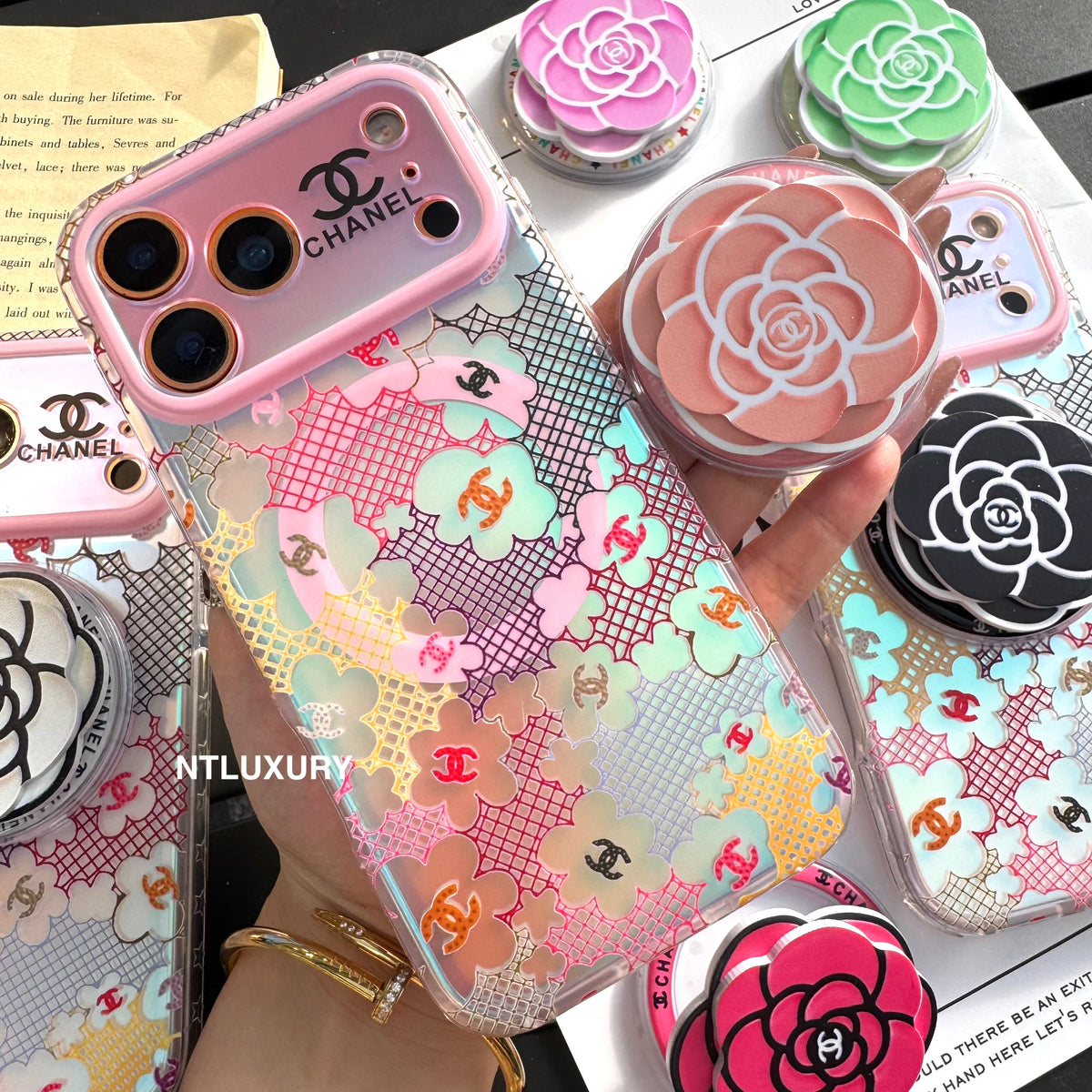 Chameleon CC Magsafe Phone Case with Flower Holder