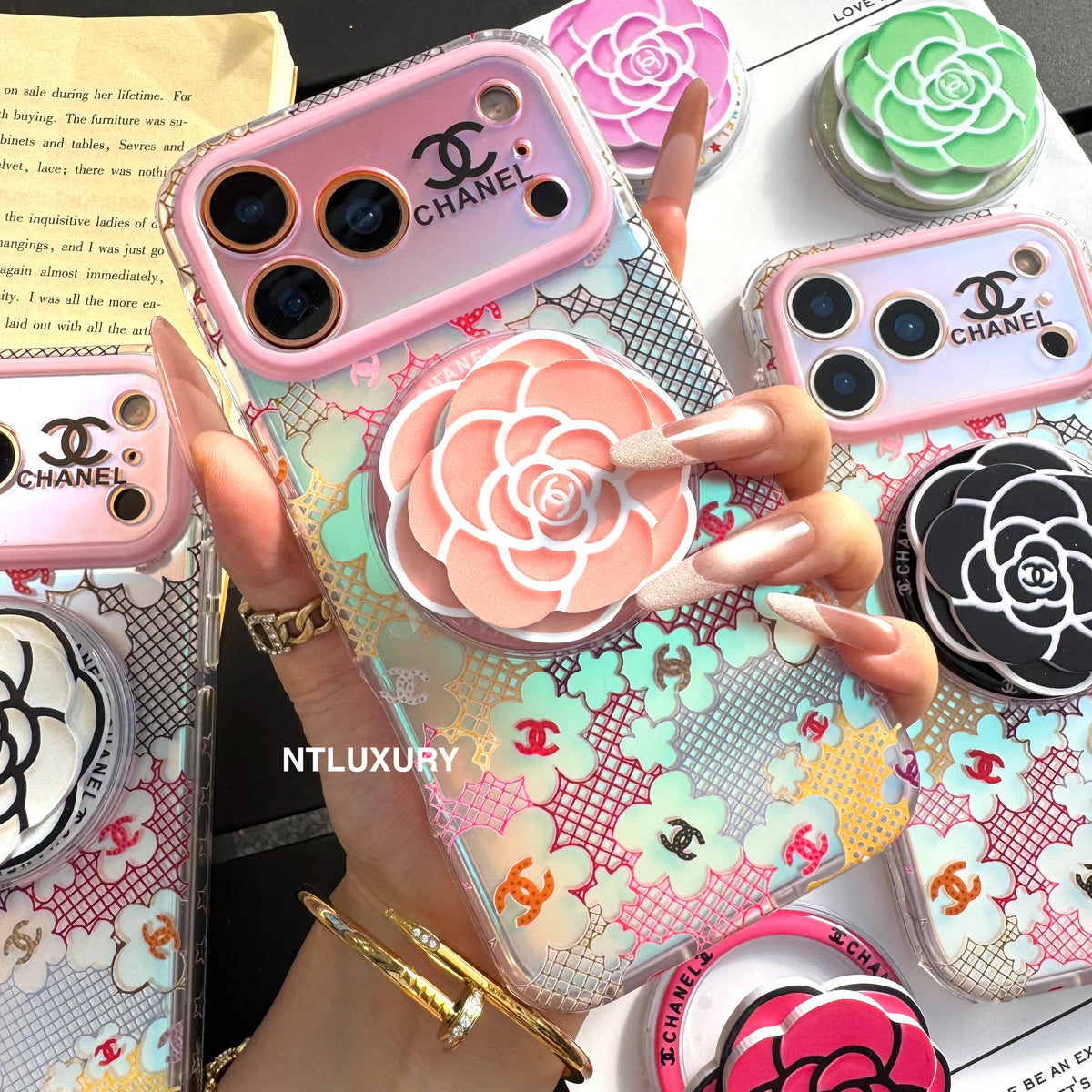 Chameleon CC Magsafe Phone Case with Flower Holder
