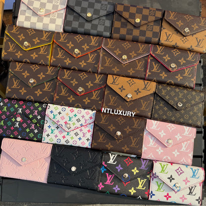 Traditional Design Love Cute Wallet (Colorful)