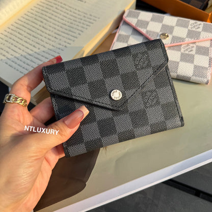 Traditional Design Love Cute Wallet (Latticed)