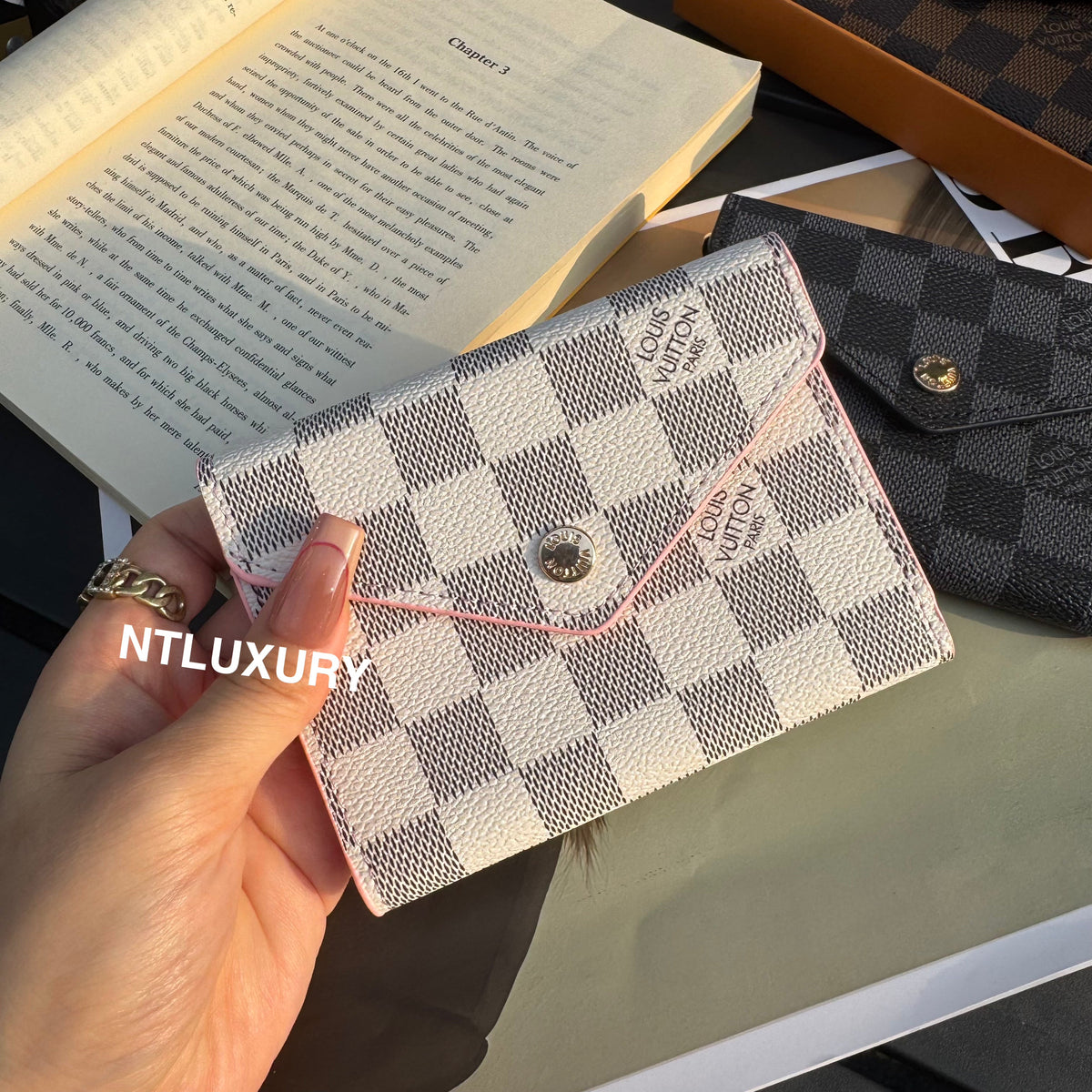 Traditional Design Love Cute Wallet (Latticed)
