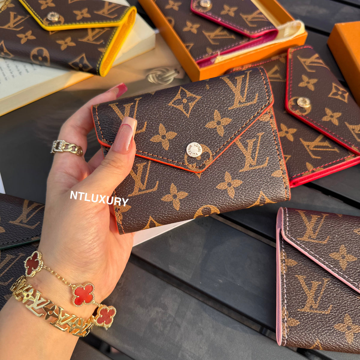 Traditional Design Love Cute Wallet (Colorful)