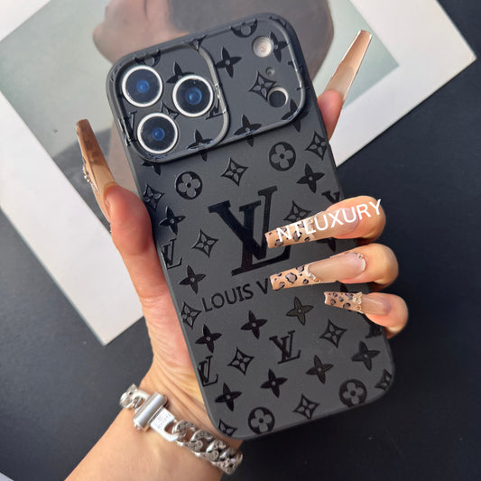 Schwarze Trendy Handyhülle (Big Love)