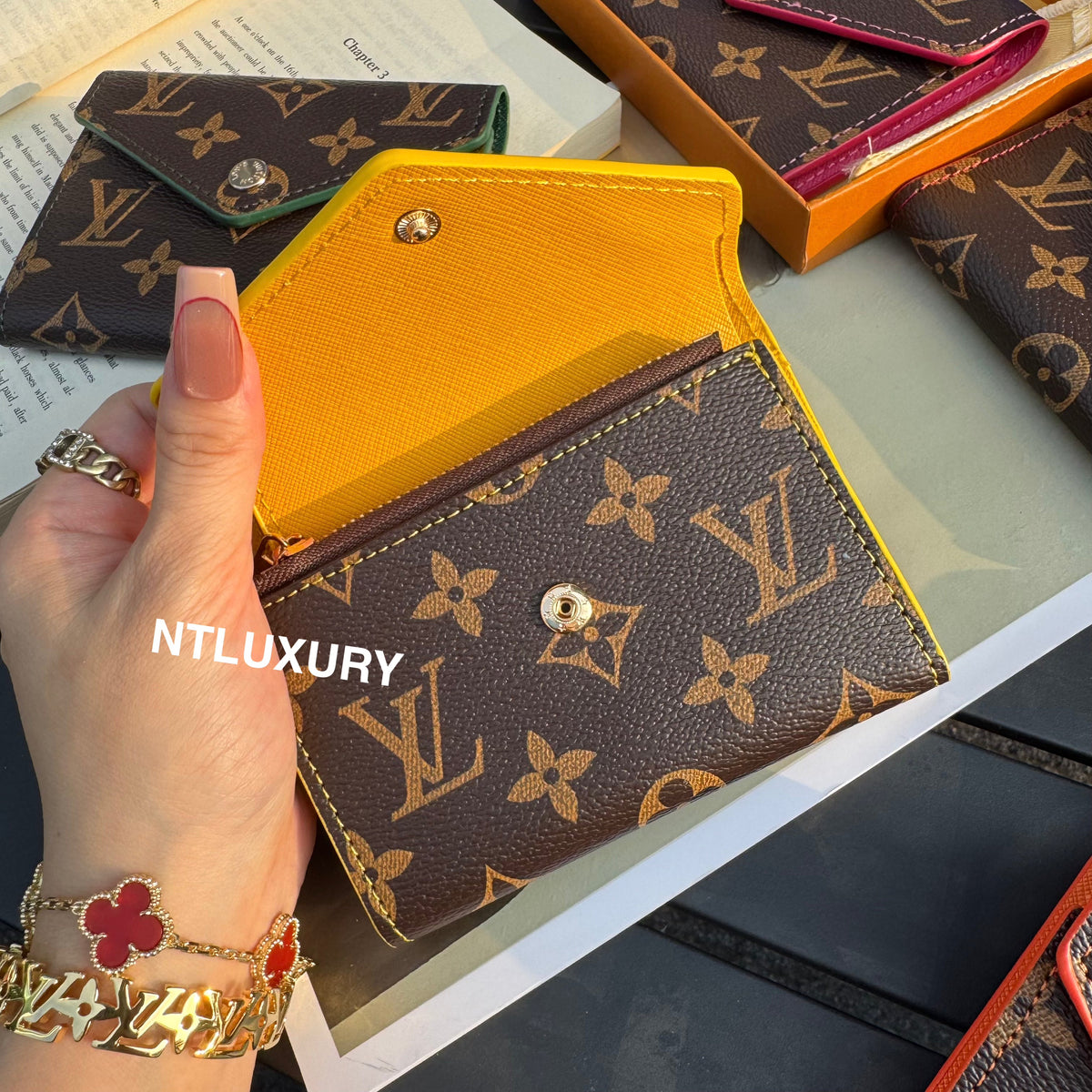 Traditional Design Love Cute Wallet (Colorful)