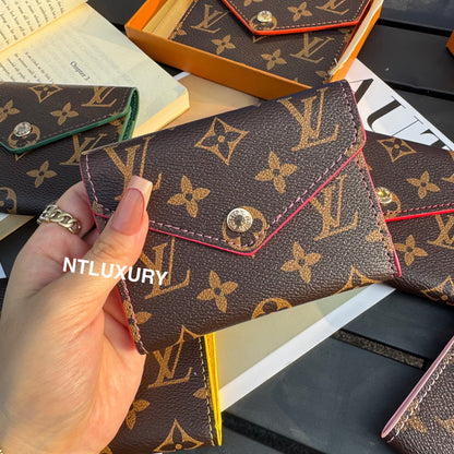 Traditional Design Love Cute Wallet (Colorful)