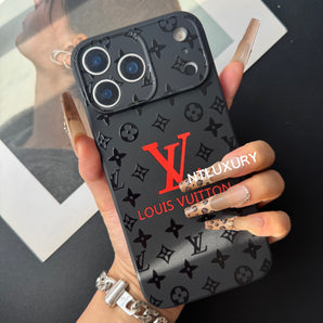 Black Trendy Phone Case ( Big Love)