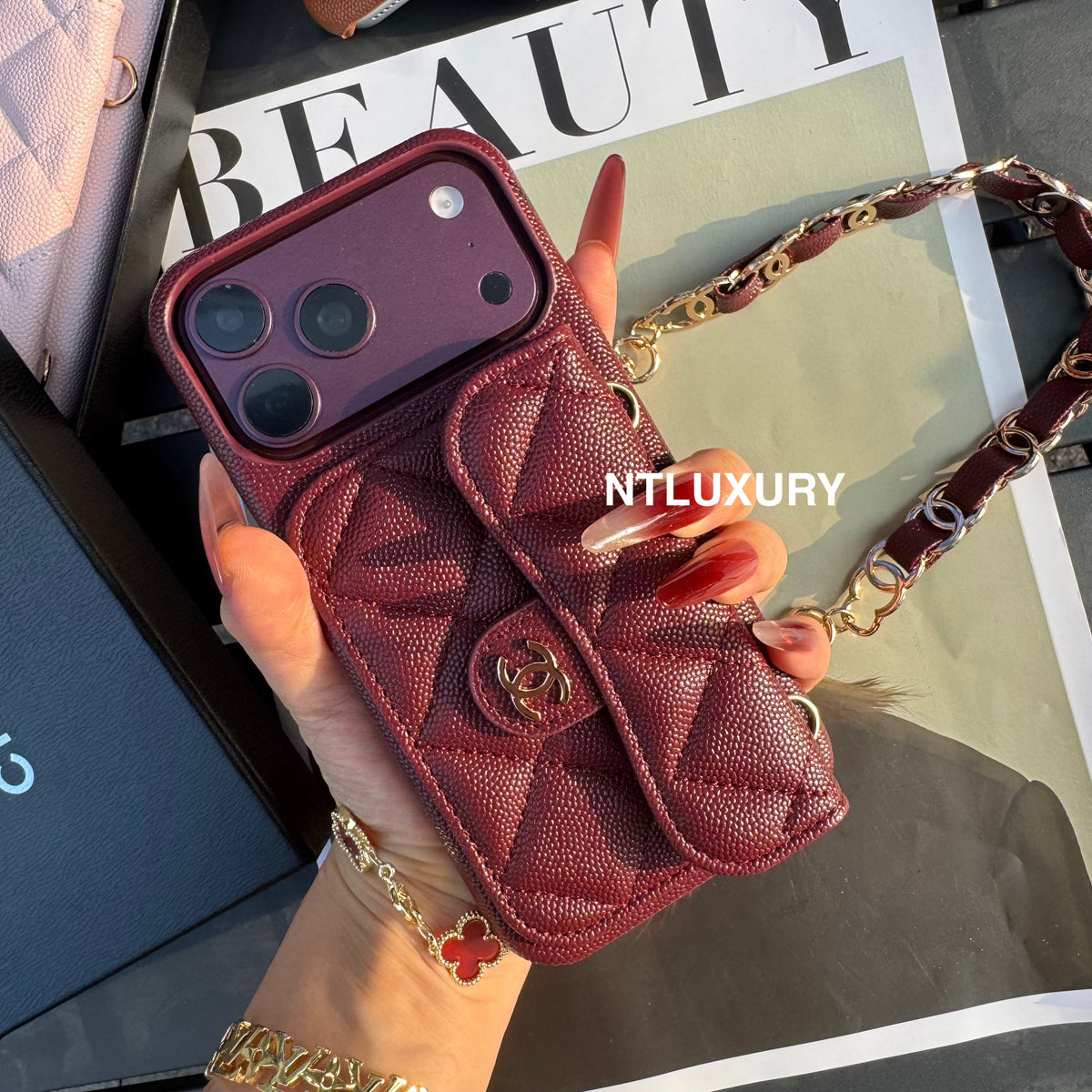 Classic CC Design Phone Case with Short Strap (COME WITH BOX) -10 Color