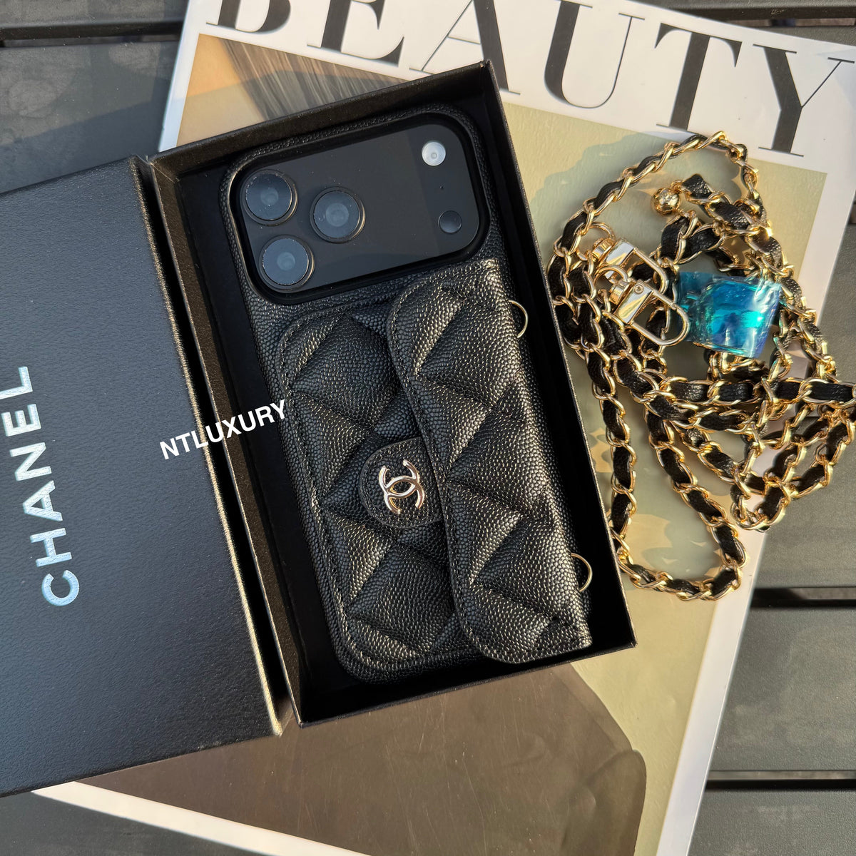 Classic CC Design Phone Case with Long Strap (COME WITH BOX) -10 Color