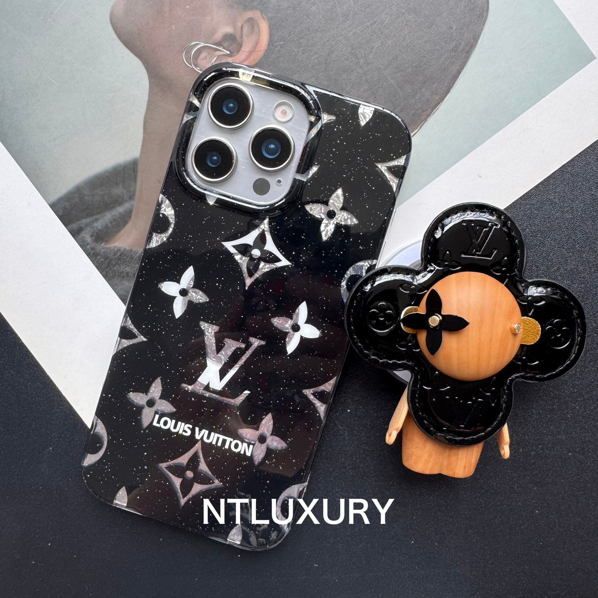 VV Doll Love Phone Case with Magsafe Holder