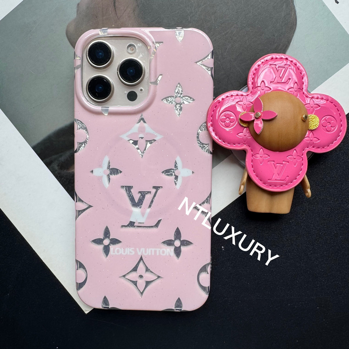 VV Doll Love Phone Case with Magsafe Holder
