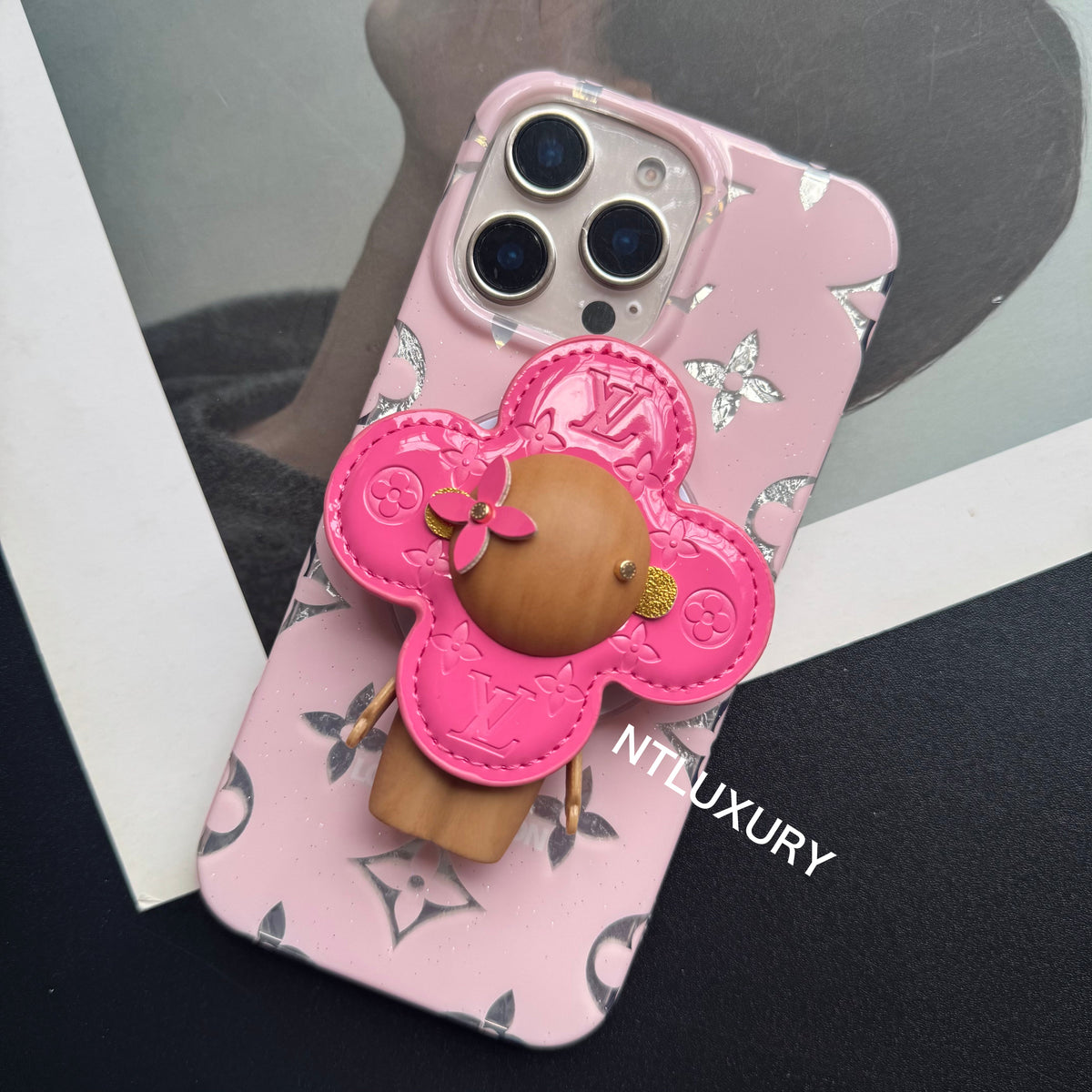 VV Doll Love Phone Case with Magsafe Holder