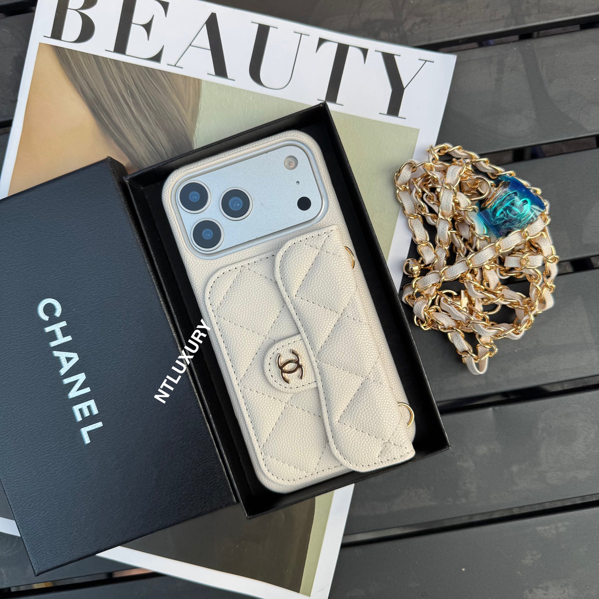 Classic CC Design Phone Case with Long Strap (COME WITH BOX) -10 Color