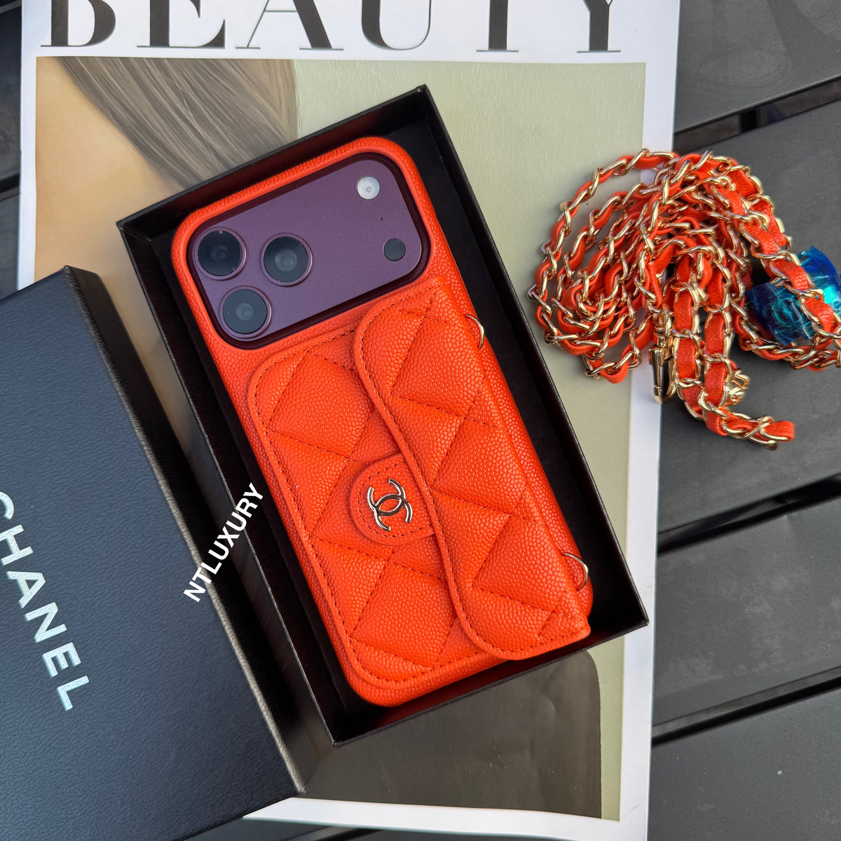 Classic CC Design Phone Case with Long Strap (COME WITH BOX) -10 Color