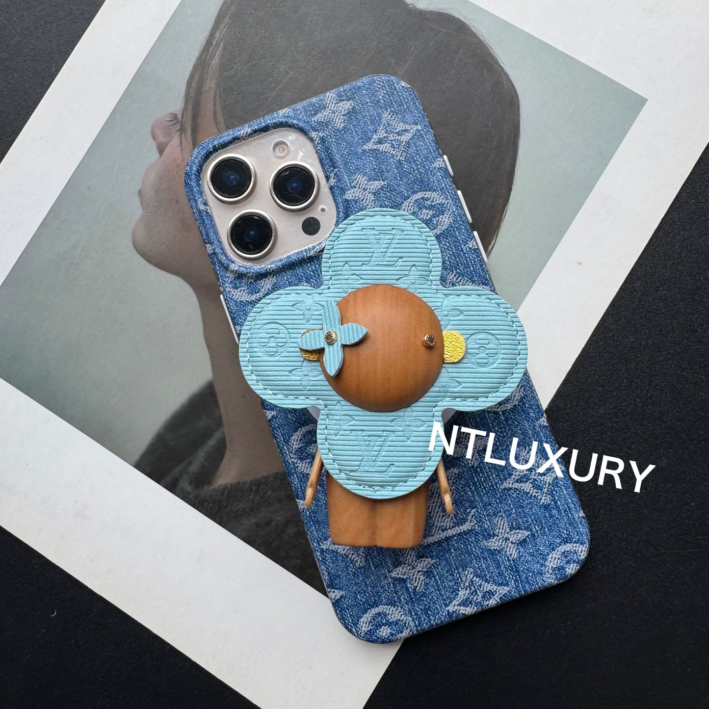 Blaue Liebe Handyhülle mit MagSafe-Halterung