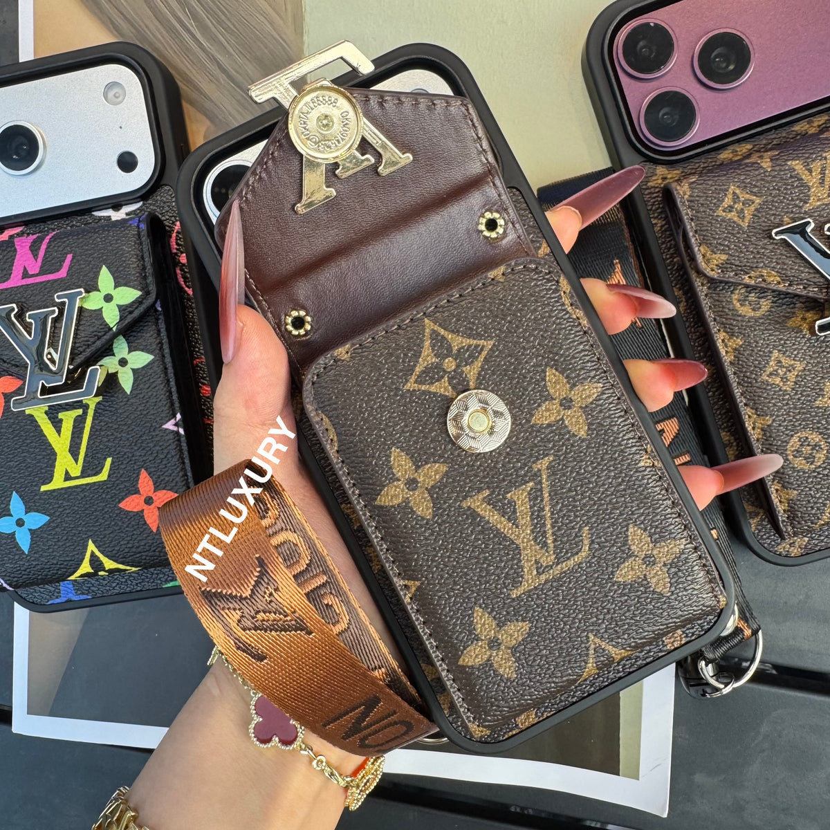 Traditional Love Phone Case with Organ Purse