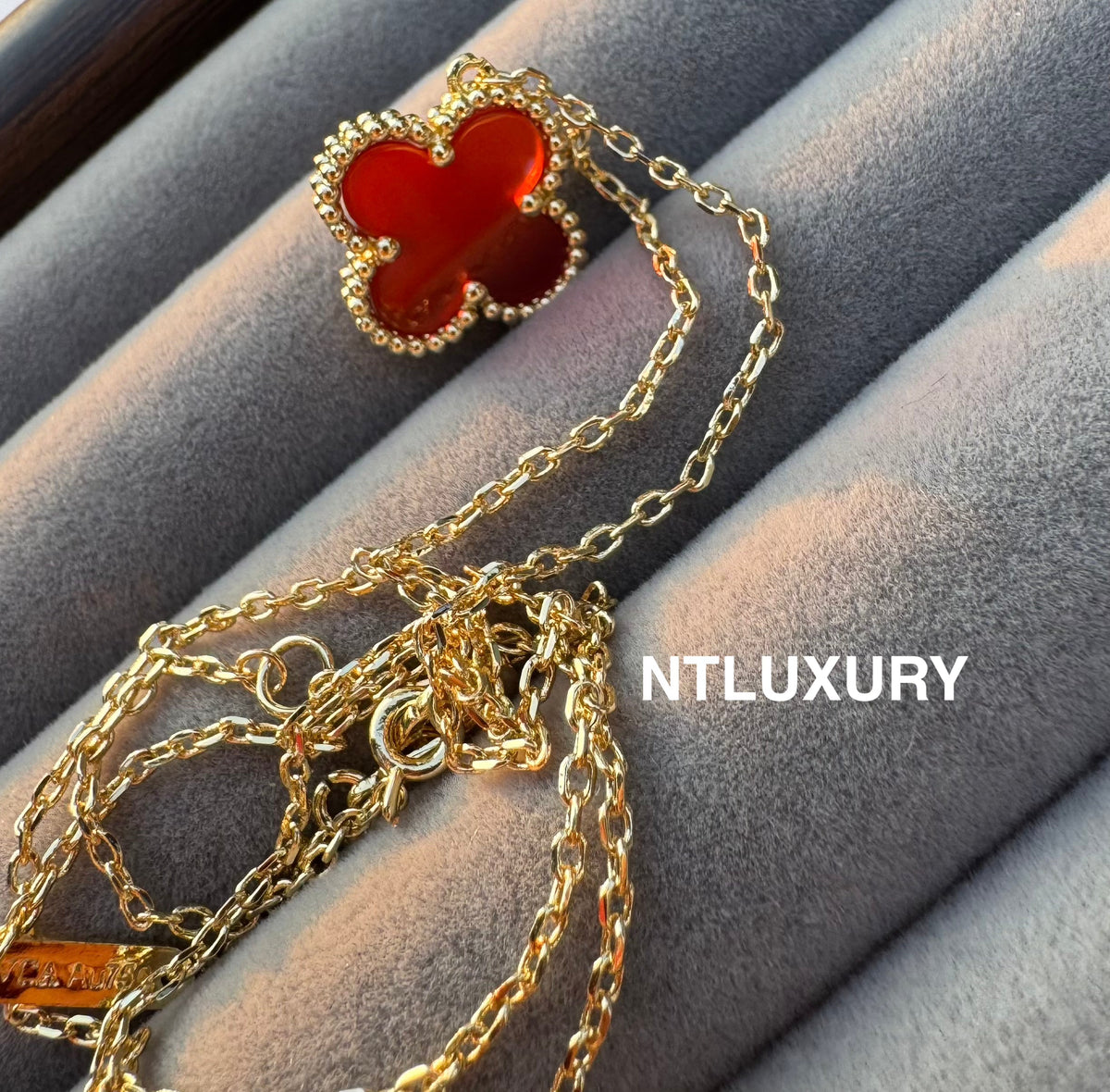 Leaves Gold Designs 4 Set (Earrings+Ring+Bracelet +Necklace) - Red