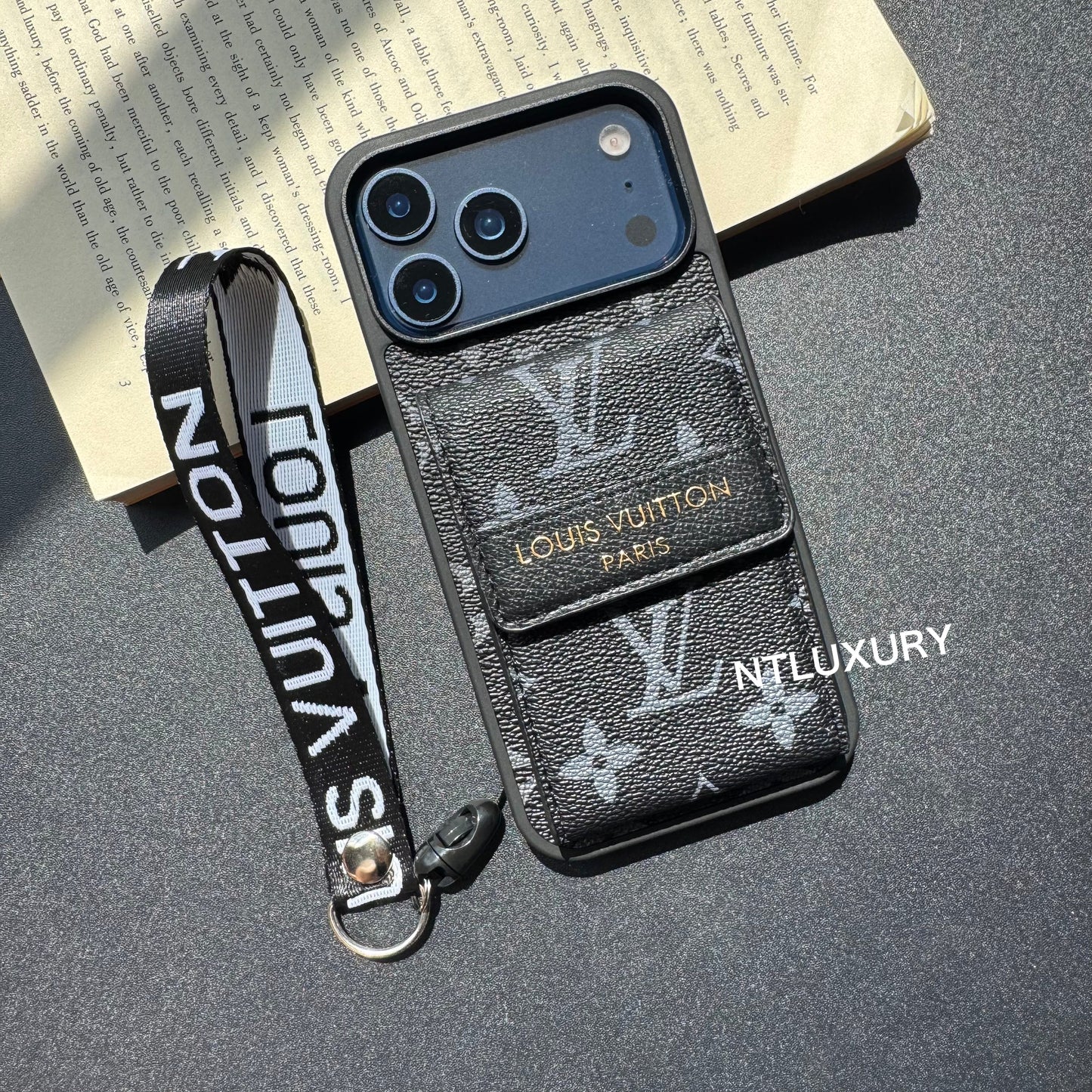 New Fancy Traditional Phone Case with Purse & Stripe (Big Love)