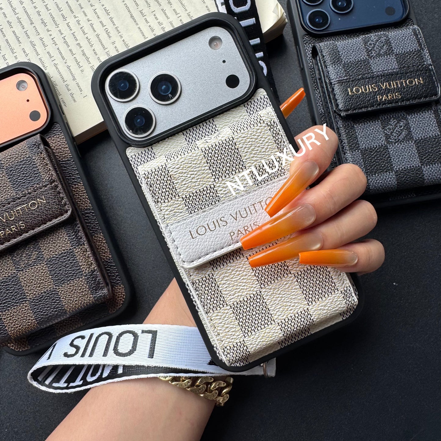 New Fancy Traditional Phone Case with Purse & Stripe (Latticed)