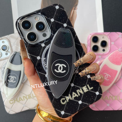 Coque de téléphone MagSafe avec support et design skateboard