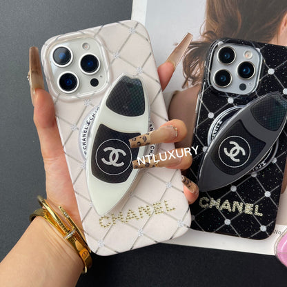 Coque de téléphone MagSafe avec support et design skateboard