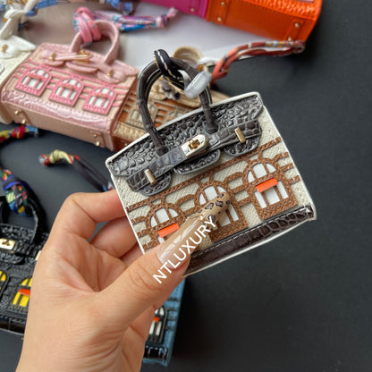 Cute Mini House Pendant (Grey)