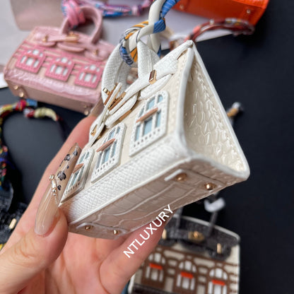 Cute Mini House Pendant (White)