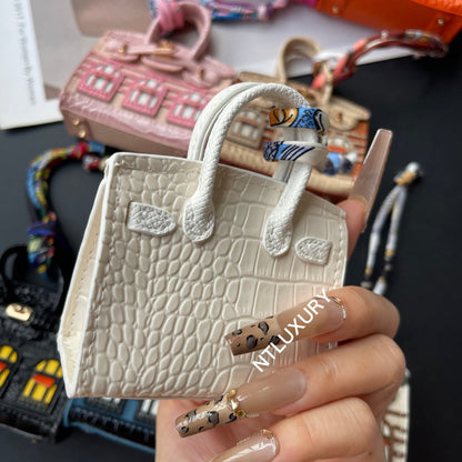 Cute Mini House Pendant (White)