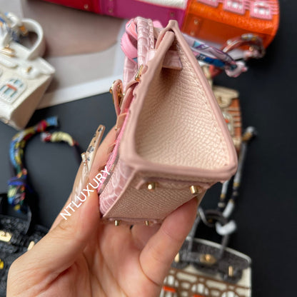 Niedlicher Mini-Haus-Anhänger (Rosa)