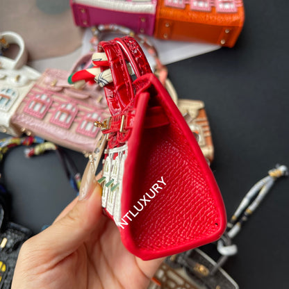 Cute Mini House Pendant (Red)