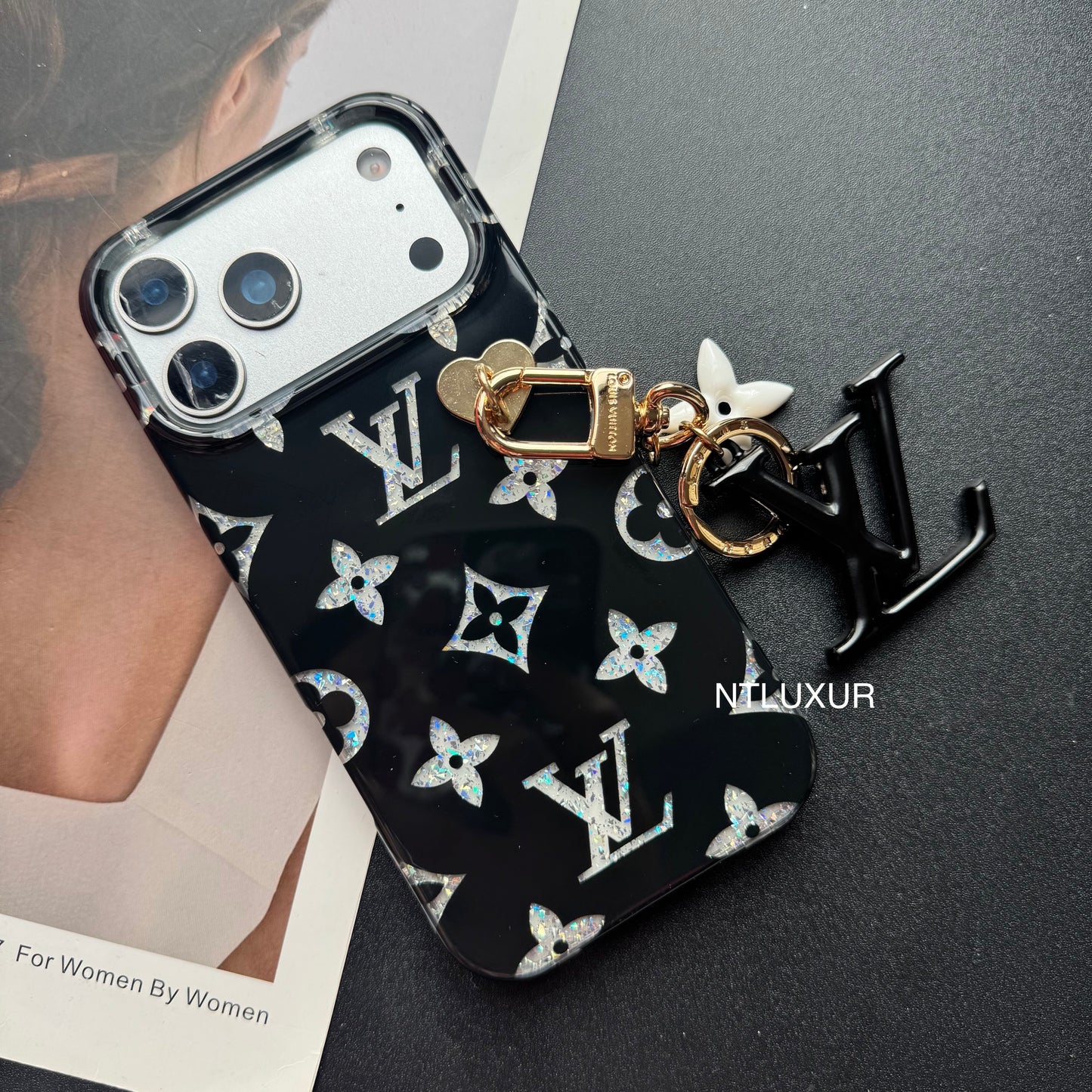 Golden Time to  Love Phone Case with Pendant