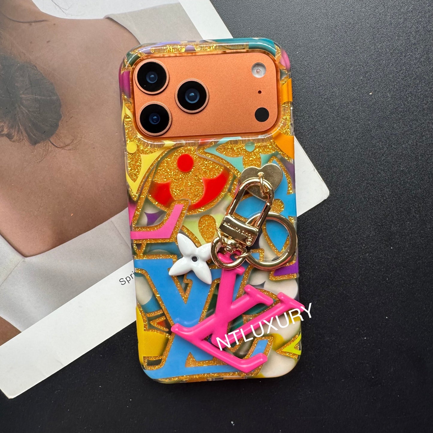 Coque de téléphone Colorful Love for Life avec pendentif (Coloré)