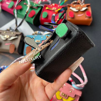 Cute Doll Minimum Cute Pendant (Black)