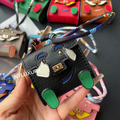 Cute Doll Minimum Cute Pendant (Black)