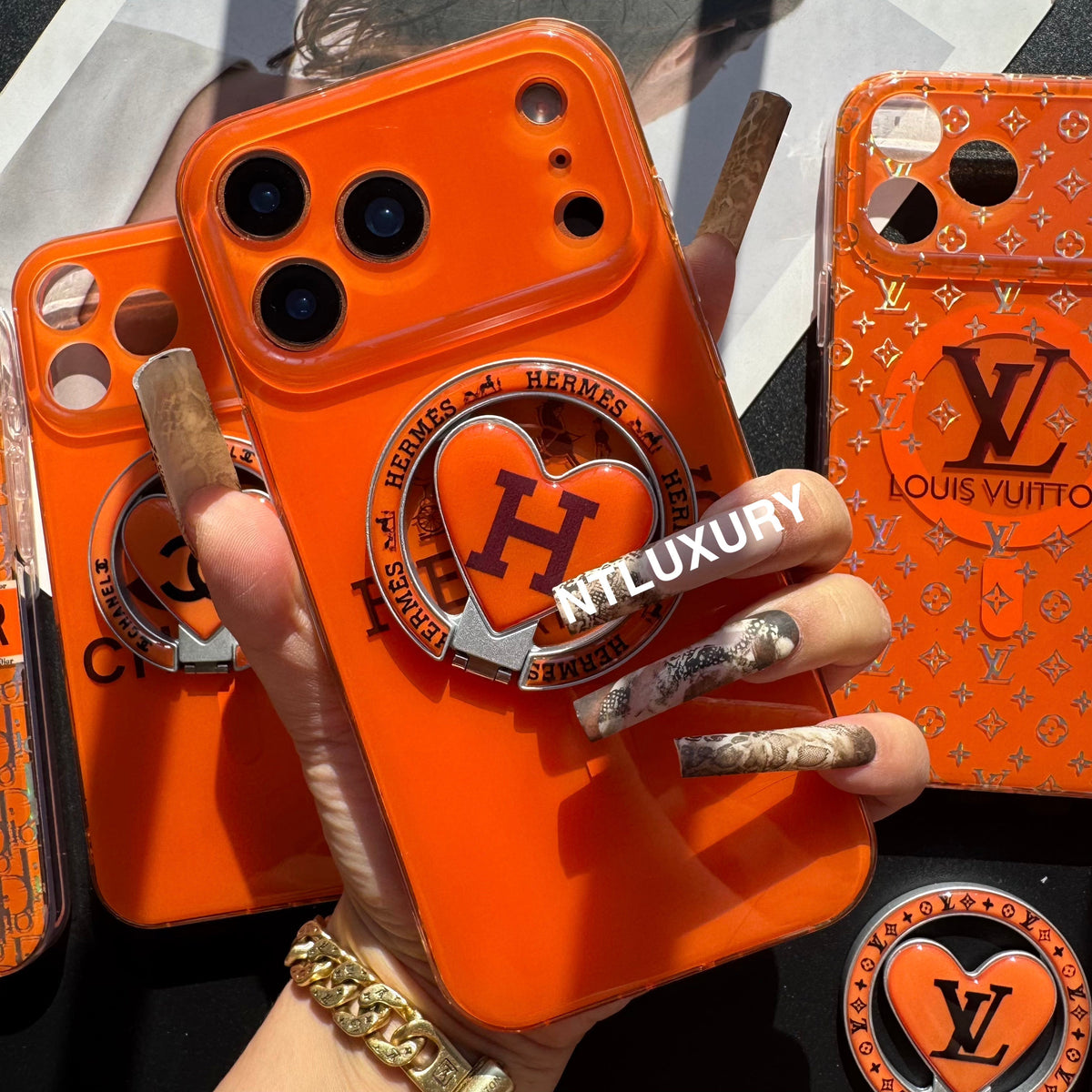 Coque de téléphone MagSafe avec support, orange éclatant