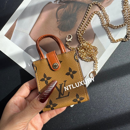 Blumige süße Mini-Handtasche mit Kette für alle niedlichen Dinge (Gelb)