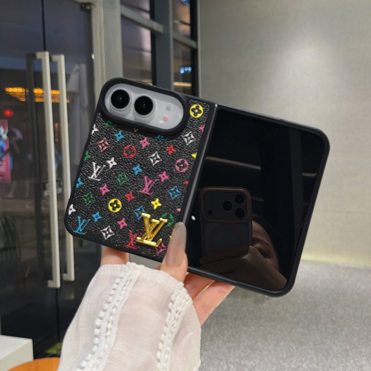 Traditional Love Phone Case For iPhone Duo With Metal