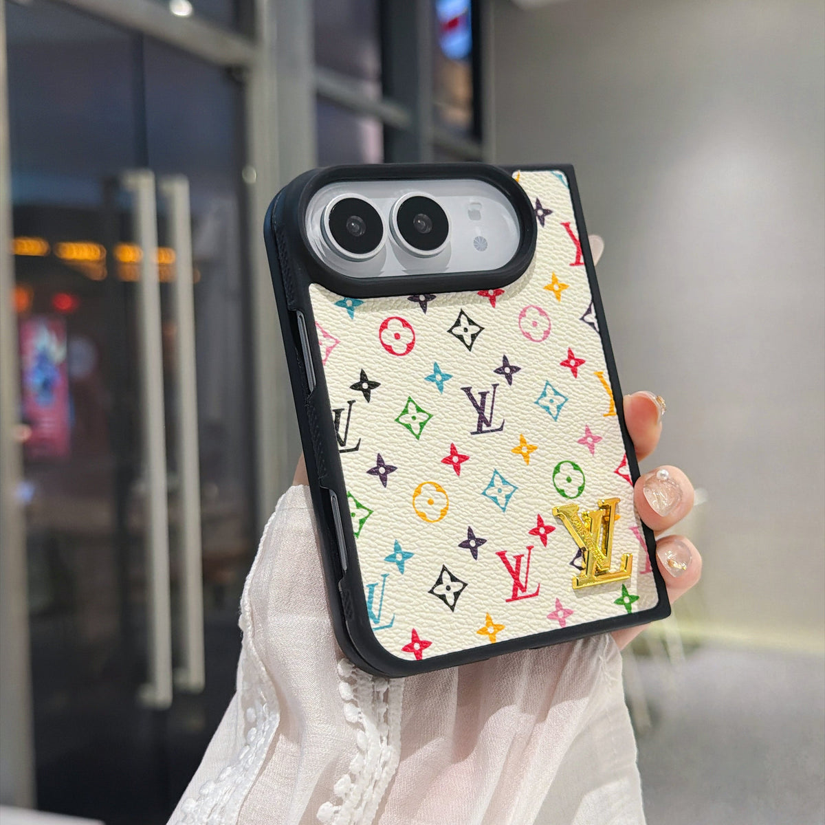 Traditional Love Phone Case For iPhone Duo With Metal