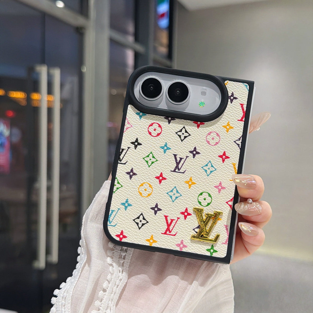 Traditional Love Phone Case For iPhone Duo With Metal